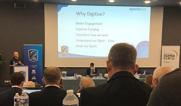 Sportlomo CEO Seamus Kyne presents at Rugby Europe conference